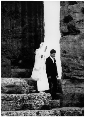  Hochzeitspaar in Paestum, 1971 